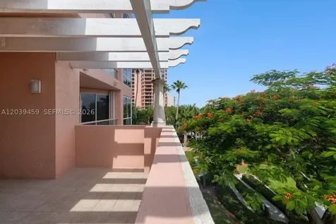 10 Edgewater Drive Coral Gables FL 33133