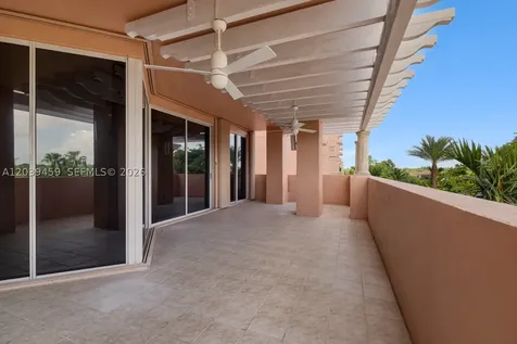 10 Edgewater Drive Coral Gables FL 33133