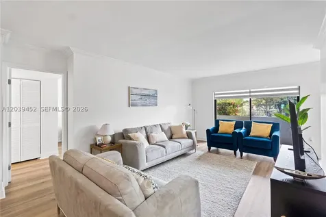 5900 SW 127th Avenue Miami FL 33183