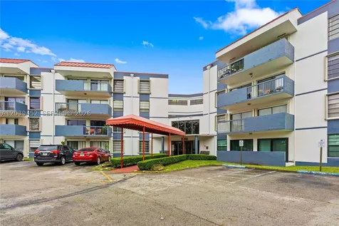 5900 SW 127th Avenue Miami FL 33183