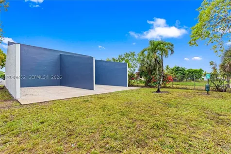 5900 SW 127th Avenue Miami FL 33183