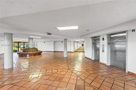 5900 SW 127th Avenue Miami FL 33183