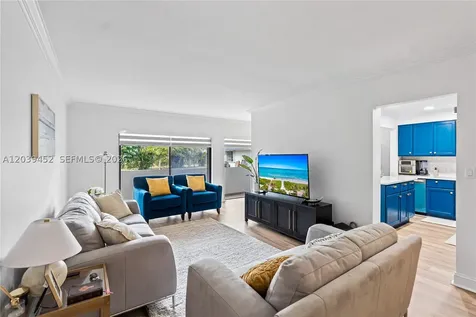 5900 SW 127th Avenue Miami FL 33183