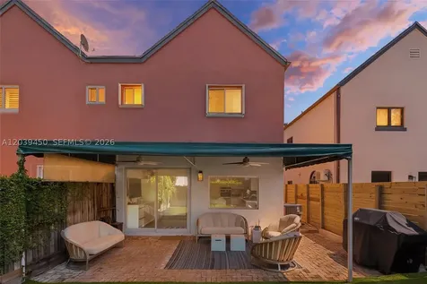 3125 Jackson Avenue Miami FL 33133