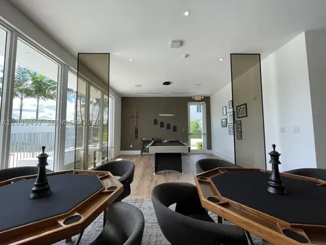 7243 NW 103rd Path Doral FL 33178