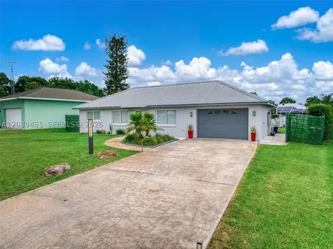 4224 Lake Vista Sebring FL 33875