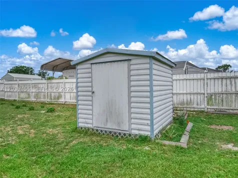 4224 Lake Vista Sebring FL 33875