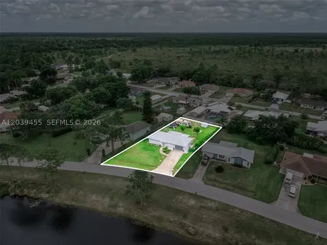 4224 Lake Vista Sebring FL 33875