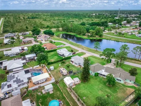 4224 Lake Vista Sebring FL 33875