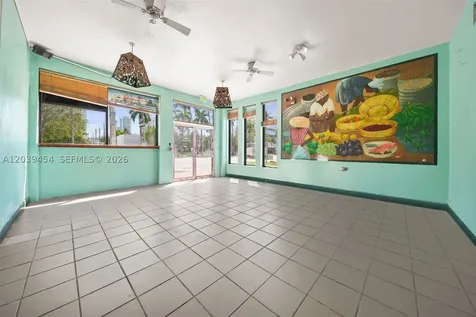 819 5th Street Miami Beach FL 33139