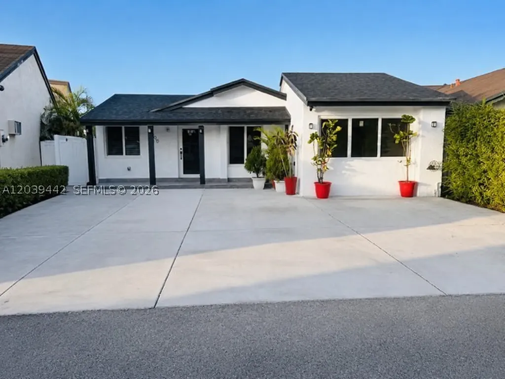 2500 SW 131st Court Miami FL 33175