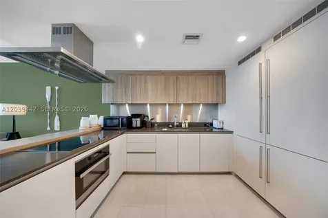 1000 Brickell Plaza Miami FL 33131