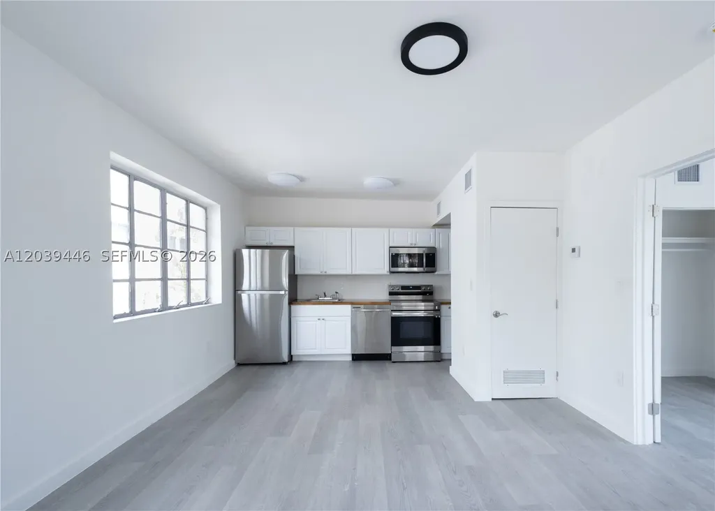 423 NE 71st Street Miami FL 33138