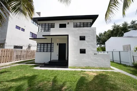 423 NE 71st Street Miami FL 33138