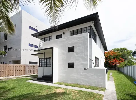 423 NE 71st Street Miami FL 33138