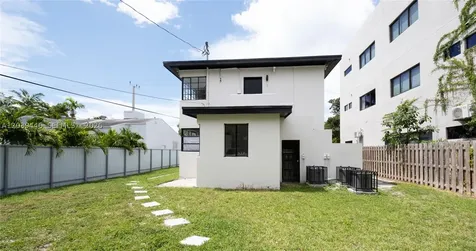 423 NE 71st Street Miami FL 33138