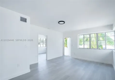 423 NE 71st Street Miami FL 33138