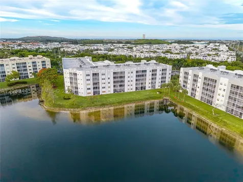 10750 NW 66th Street Doral FL 33178
