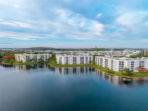 10750 NW 66th Street Doral FL 33178