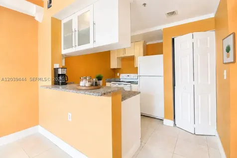 275 NE 18th Street Miami FL 33132