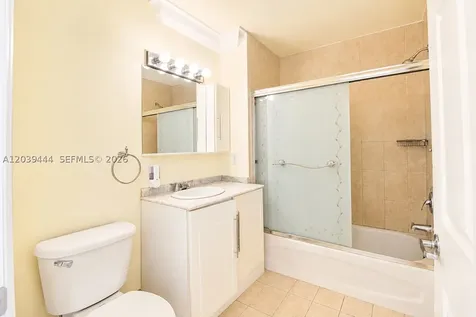275 NE 18th Street Miami FL 33132