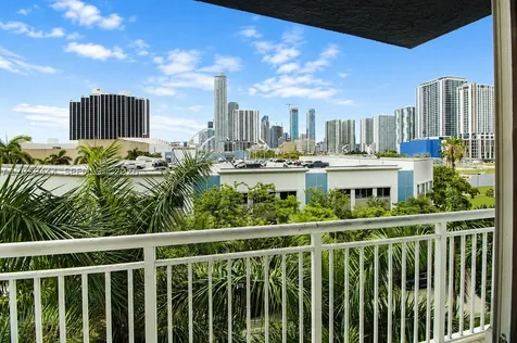 275 NE 18th Street Miami FL 33132
