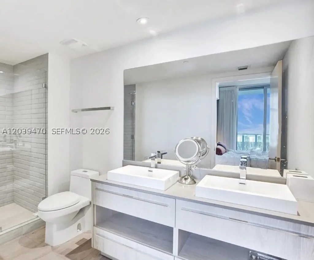 4010 S Ocean Drive Hollywood FL 33019