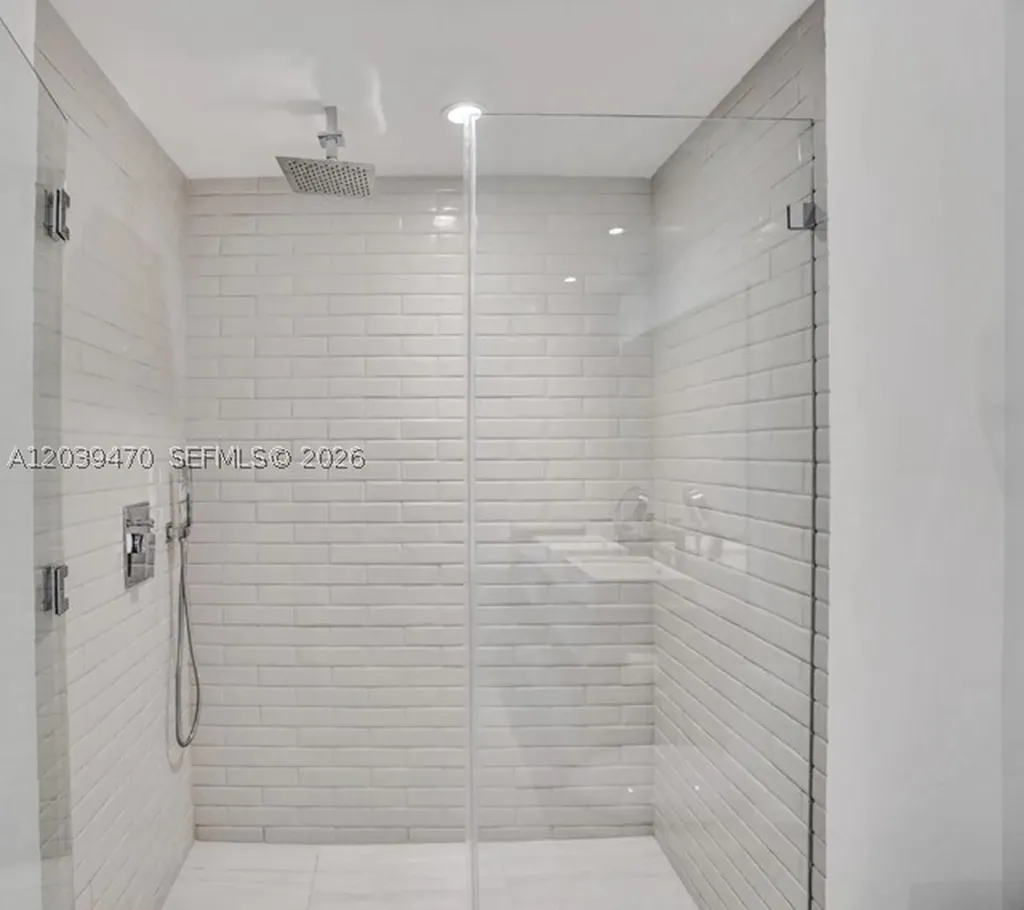 4010 S Ocean Drive Hollywood FL 33019