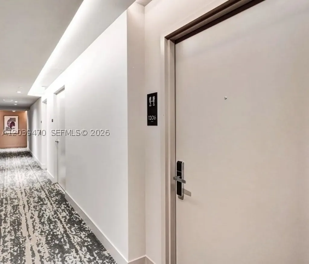 4010 S Ocean Drive Hollywood FL 33019