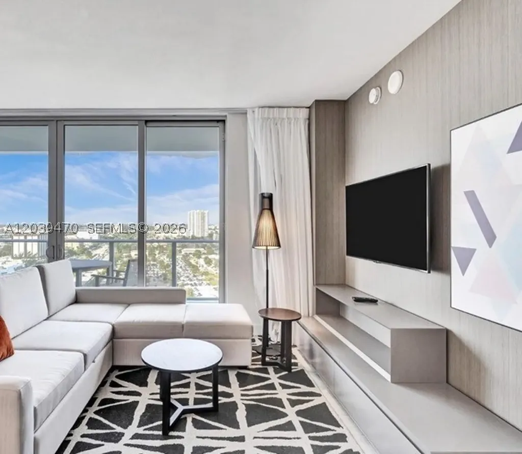 4010 S Ocean Drive Hollywood FL 33019