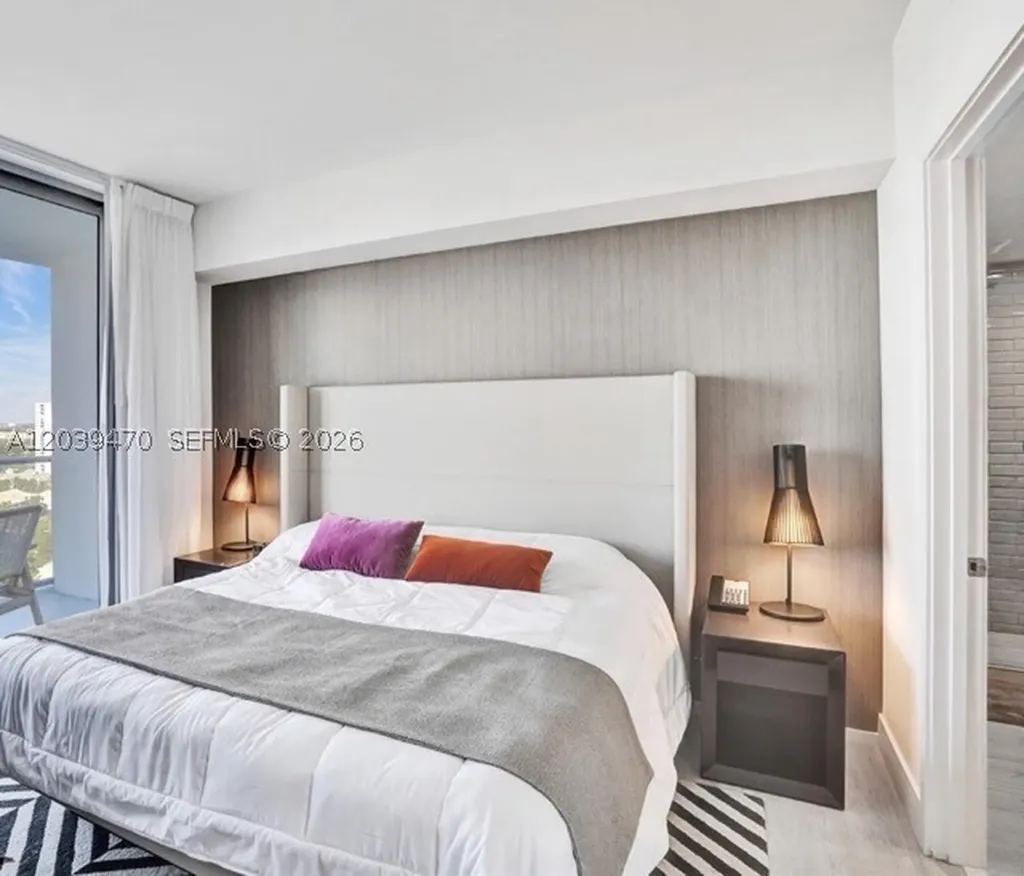 4010 S Ocean Drive Hollywood FL 33019