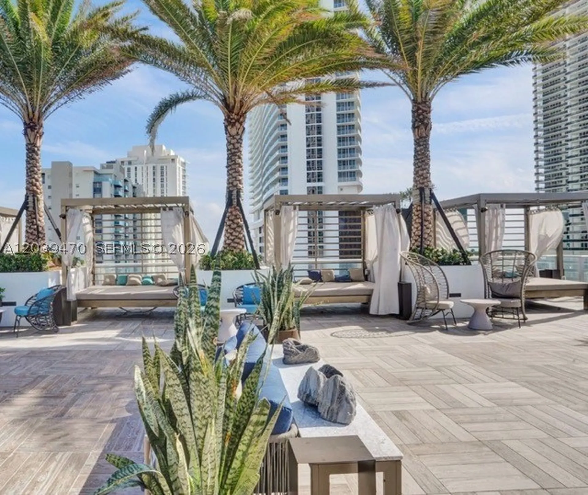 4010 S Ocean Drive Hollywood FL 33019