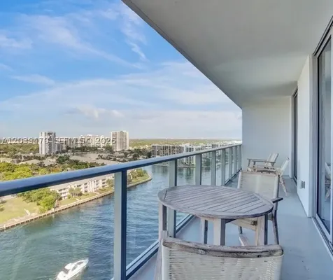 4010 S Ocean Drive Hollywood FL 33019