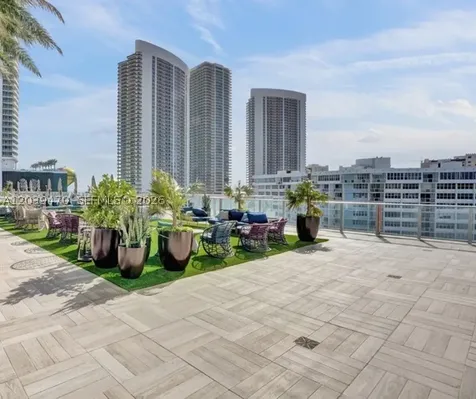 4010 S Ocean Drive Hollywood FL 33019