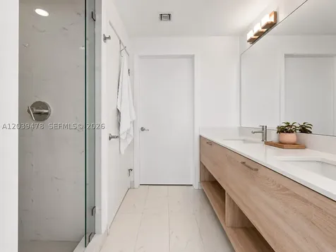 16385 Biscayne Boulevard North Miami Beach FL 33160