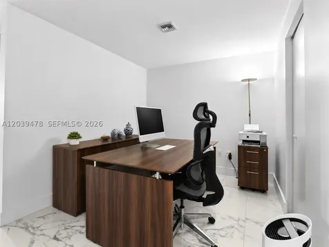 16385 Biscayne Boulevard North Miami Beach FL 33160