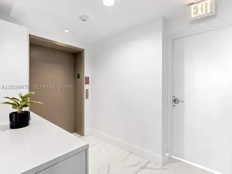 16385 Biscayne Boulevard North Miami Beach FL 33160