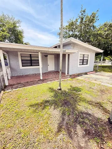 204 NW 28th Avenue Fort Lauderdale FL 33311