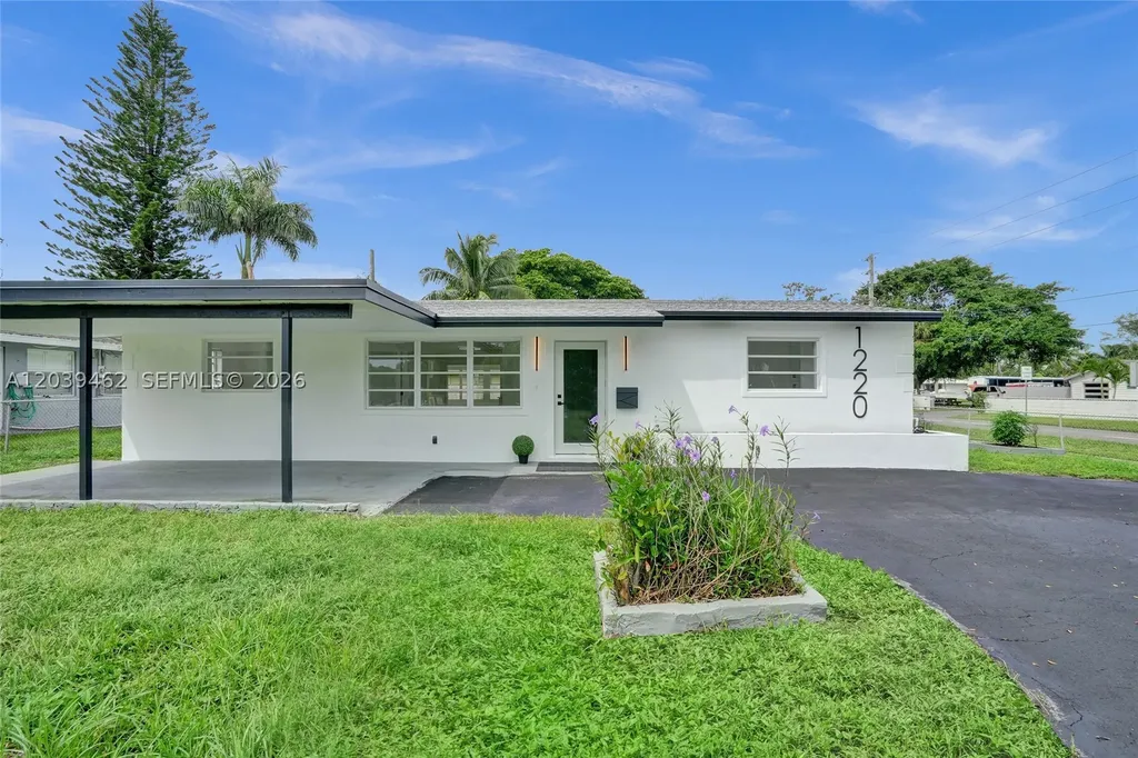 1220 NE 8 Street Pompano Beach FL 33060
