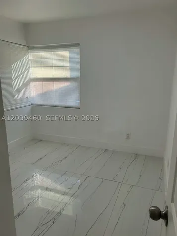 Miami FL 33161