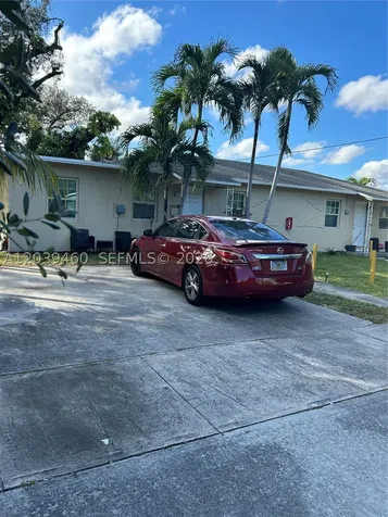 Miami FL 33161