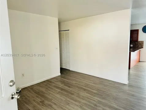 215 NW 35th Avenue Miami FL 33125