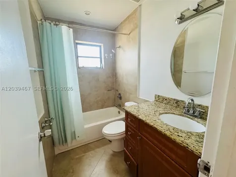 215 NW 35th Avenue Miami FL 33125