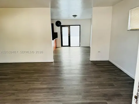 215 NW 35th Avenue Miami FL 33125