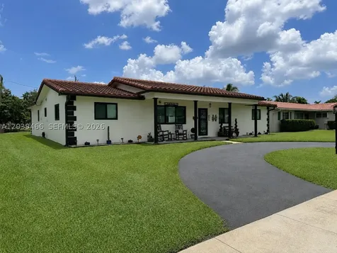 4301 Adams Street Hollywood FL 33021