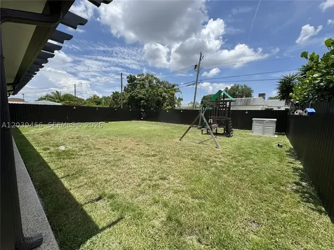 4301 Adams Street Hollywood FL 33021
