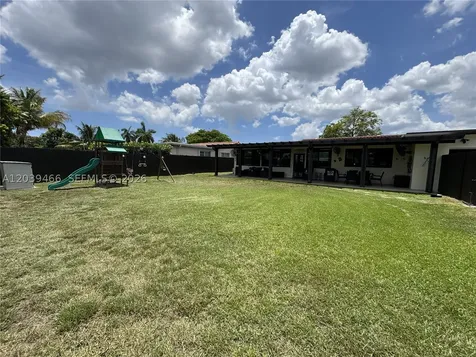 4301 Adams Street Hollywood FL 33021