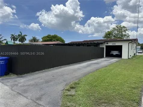 4301 Adams Street Hollywood FL 33021
