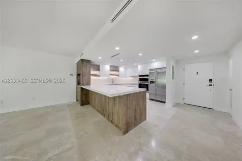 101 Ocean Lane Drive Key Biscayne FL 33149