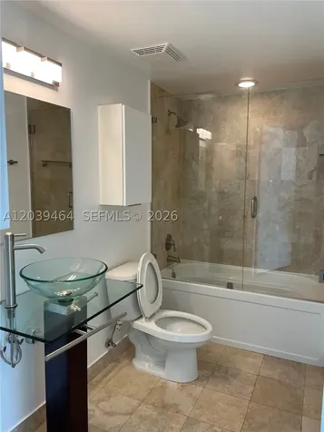 350 S Miami Avenue Miami FL 33130